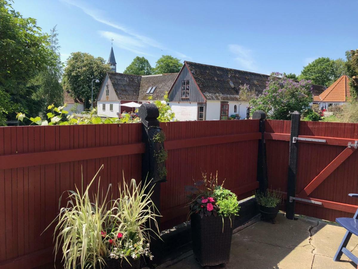 Det Lille Rode Hus Nyord Exterior foto